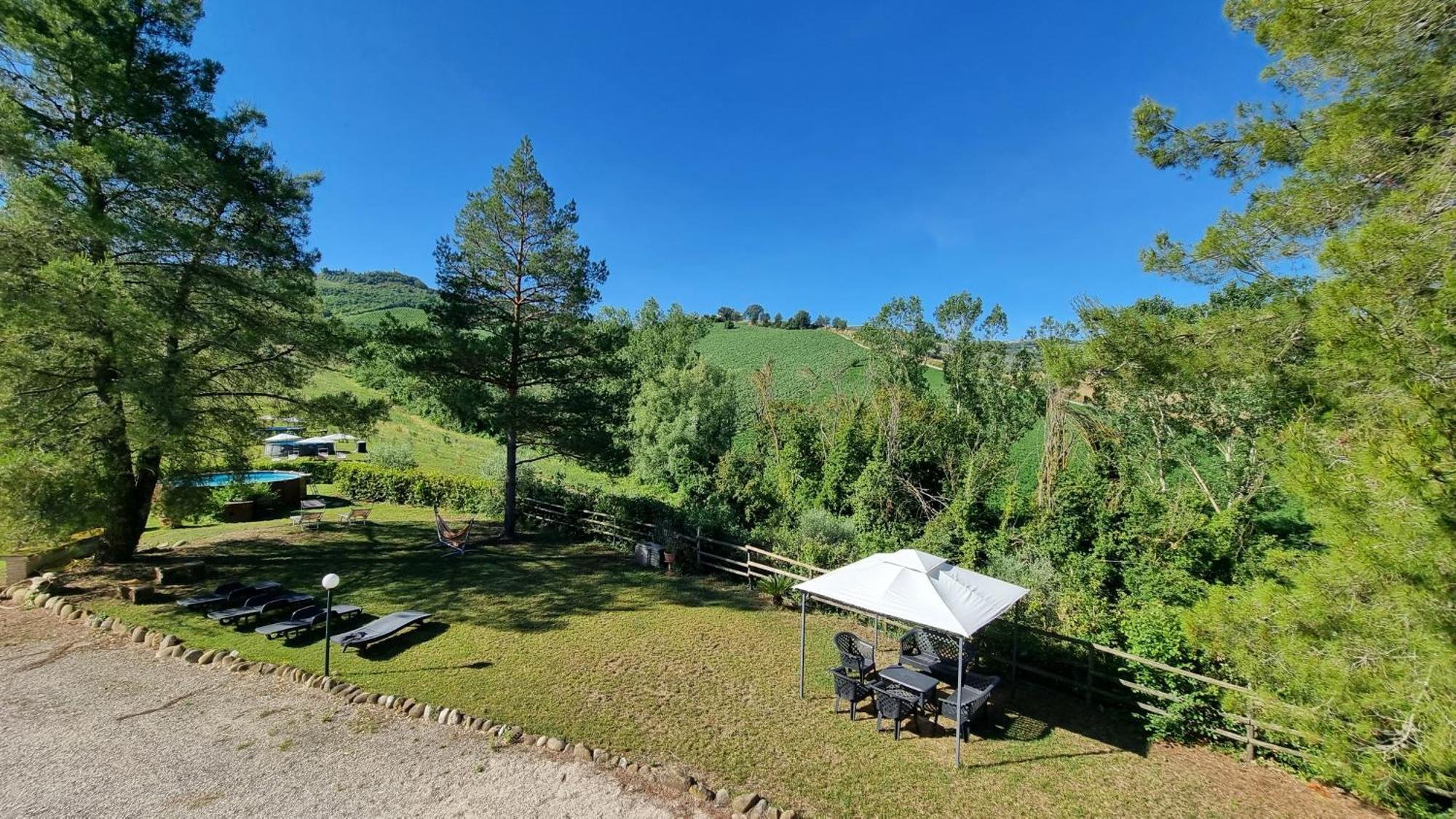 Il Casale Di Giovanna Offida Luaran gambar